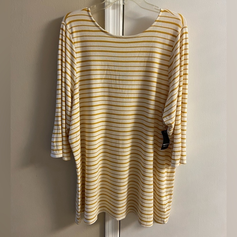 Torrid Crewneck Ribbed Striped Tunic Top Cream 5X NWT